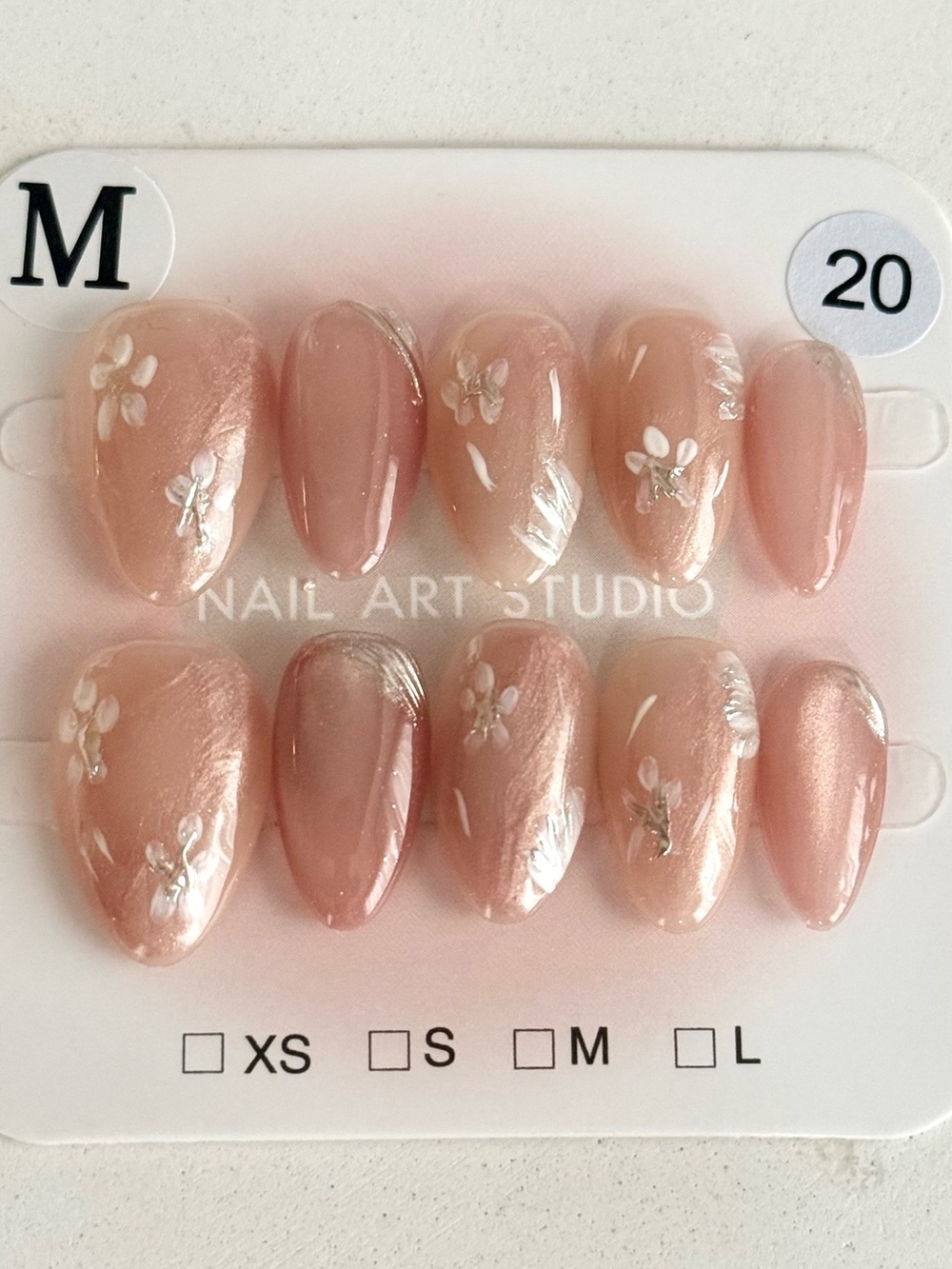Handmade Elegant Blush Pink Floral Press-On Nails Size M
